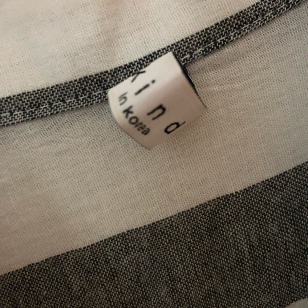 Striped button-up - Picture 4 of 5